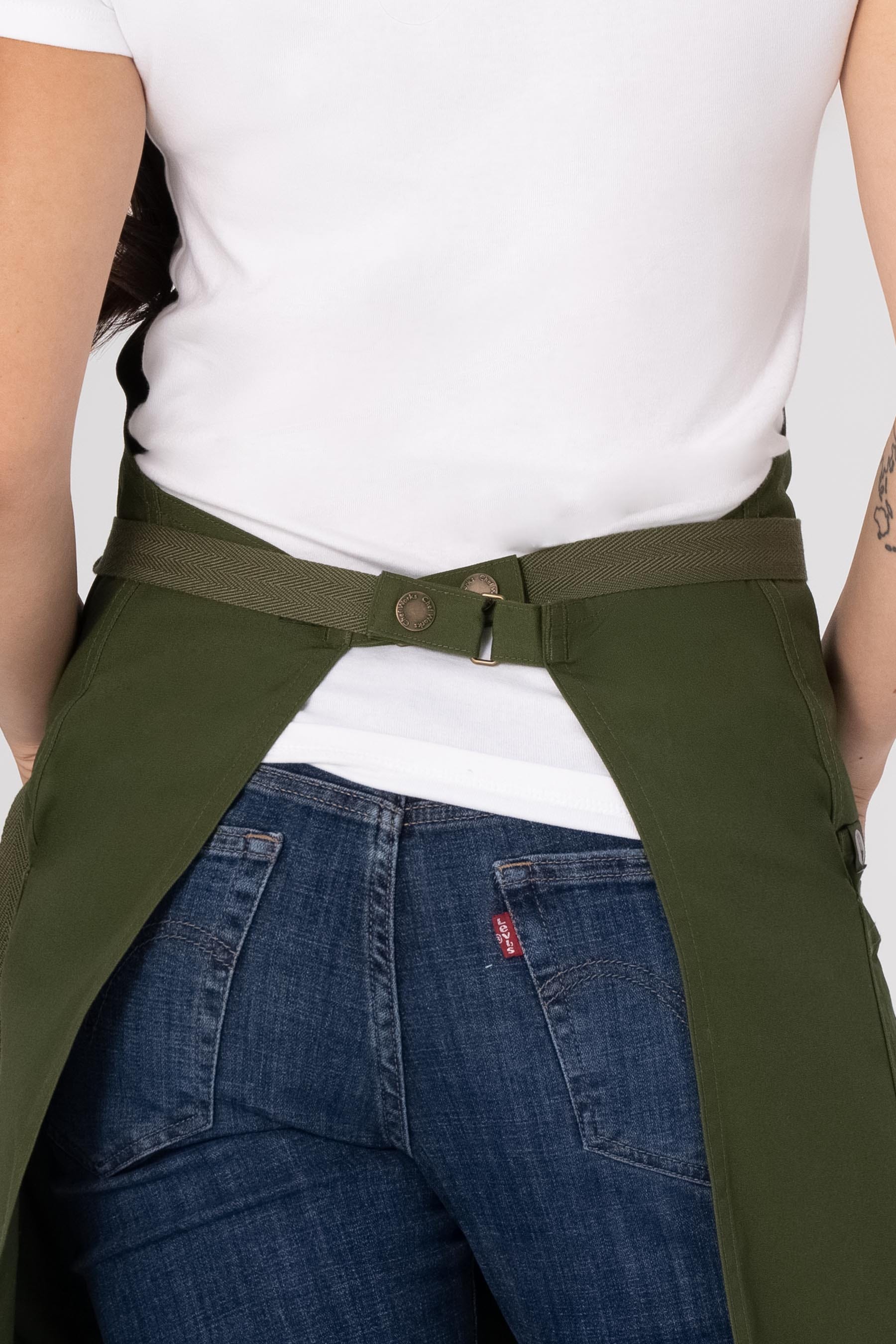 Lockharte Bib Apron Straps-